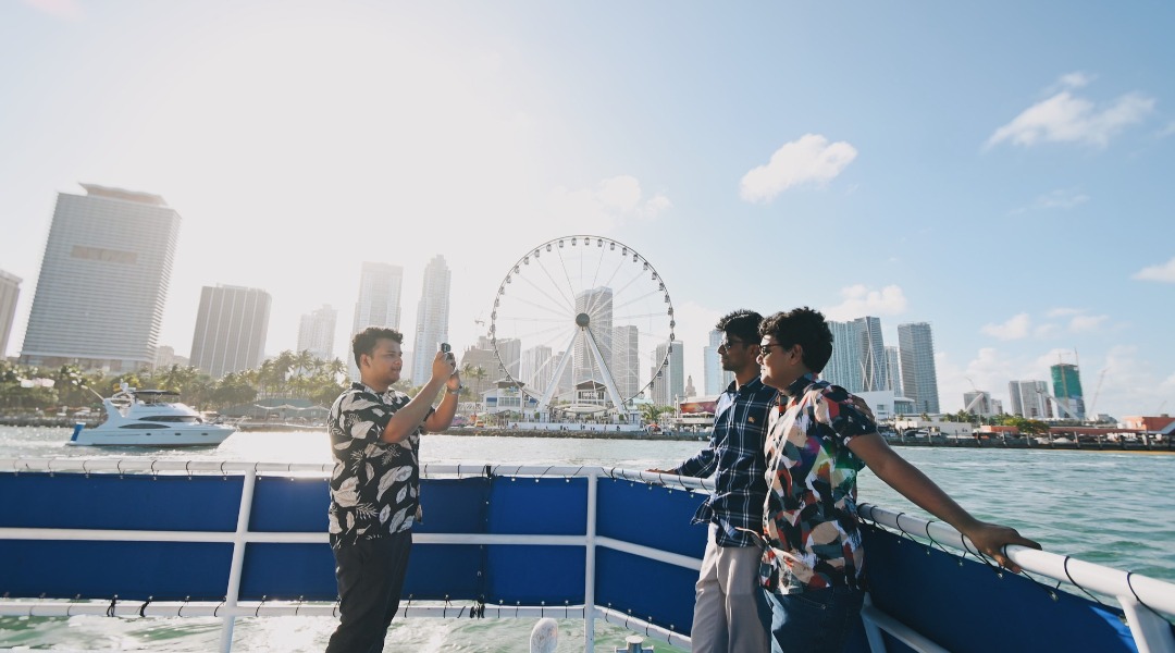 Miami Skyline Cruises